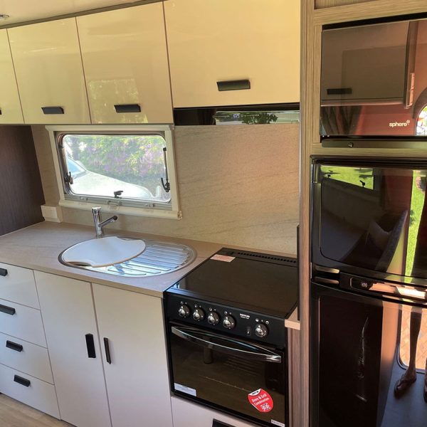 05B4541F-1131-4052-8090-9B38DAE32BBA